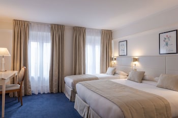Deluxe Room (Bedding Configuration Not Guaranteed)