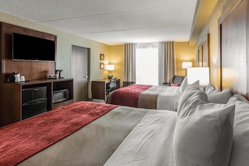 Standard Room, 2 Queen Beds, Non Smoking