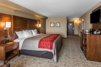 Suite, 1 King Bed with Sofa bed, Non Smoking