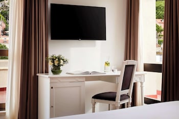 Superior Room, Valley View (Extra Bed 3 adults)