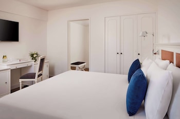 Standard Room, City View