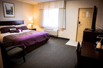 Deluxe Room, 1 Queen Bed
