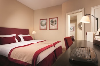 Classic Double or Twin Room