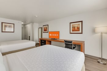 Standard Room, 2 Queen Beds, Non Smoking