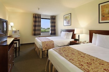 Standard Room, 2 Queen Beds, Non Smoking