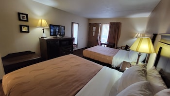 Room, 2 Queen Beds, Non Smoking