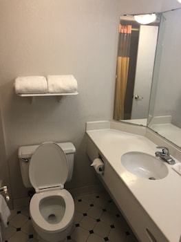 Suite, 1 King Bed, Non Smoking