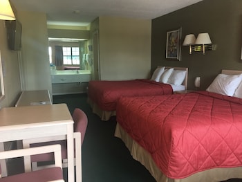 Room, 2 Queen Beds, Non Smoking
