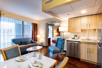 Room, 1 King Bed with Sofa bed, Non Smoking