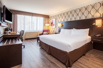 Standard Room, 1 King Bed