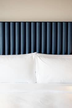 Executive Room, 1 King Bed (Plus, Dome View)
