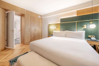 Suite, 1 Bedroom (Residence)