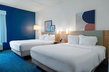 Room, 2 Queen Beds, Accessible (Hearing)