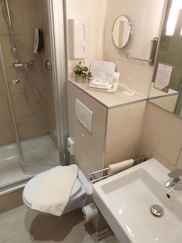 Single Room, Lake View