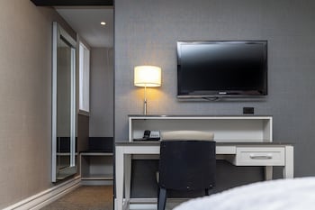Superior Room, 1 Queen Bed
