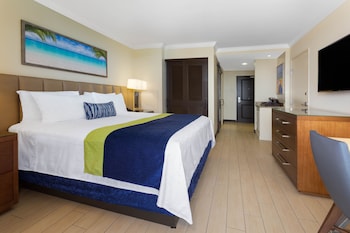 City Room, 1 King Bed, Corner