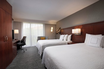 Room, 2 Queen Beds