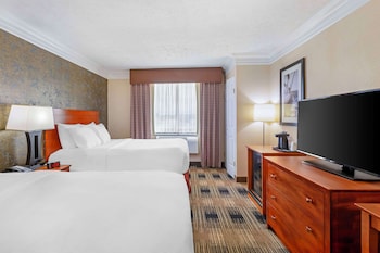 Standard Room, 2 Queen Beds, Non Smoking, Refrigerator