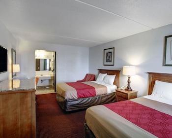 Standard Room, Smoking