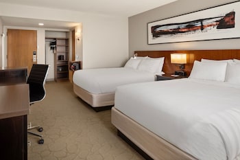 Room, 2 Queen Beds (Hearing Accessible)