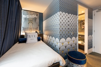 Room, 1 Twin Bed (Small)