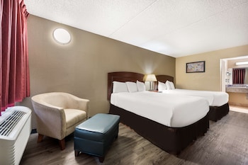 Room, 2 Queen Beds, Non Smoking