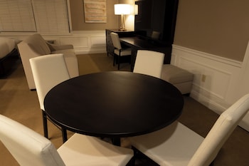 Junior Suite, Multiple Beds
