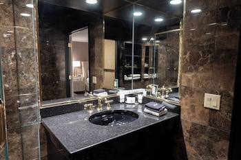 Room, 1 King Bed, Jetted Tub