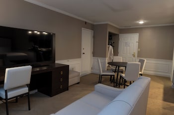 Junior Suite, Multiple Beds (Veranda)
