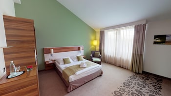 Superior Room, 1 King Bed
