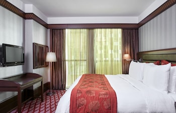 Suite, 1 Bedroom (Minibar)