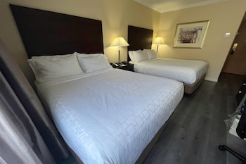 Standard Room, 2 Queen Beds, Non Smoking