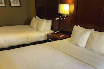Room, 2 Queen Beds, Non Smoking