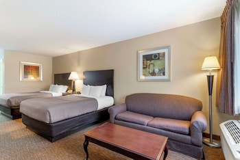 Suite, Multiple Beds, Non Smoking