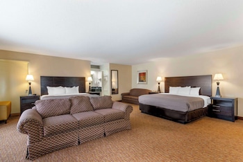 Suite, Multiple Beds, Non Smoking