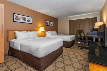 Deluxe Room, 2 Double Beds, Refrigerator & Microwave, Second Floor