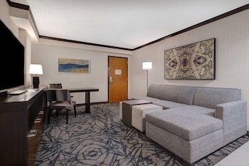 Suite, 2 Double Beds, Mountain View