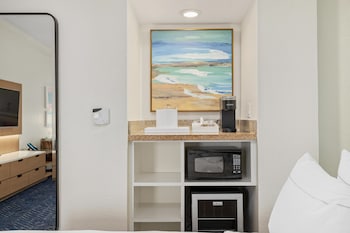 Room, Multiple Beds