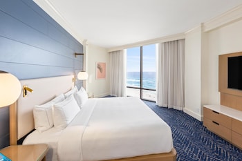 Deluxe Suite, 1 King Bed (1 Bedroom)