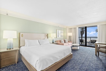 Deluxe Suite, 1 King Bed, Partial View