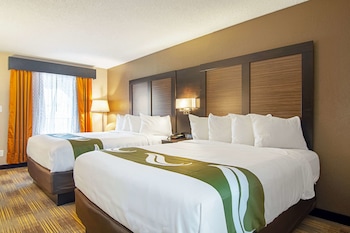 Standard Room, 2 Queen Beds, Non Smoking