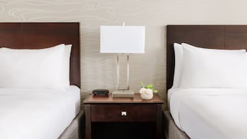 Standard Room, 2 Queen Beds, Accessible (Communications)