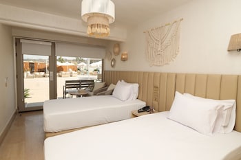 Twin Room with Pool View
