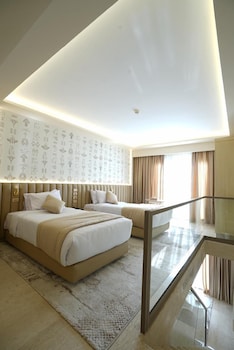 Twin Bed Super Duplex Suite