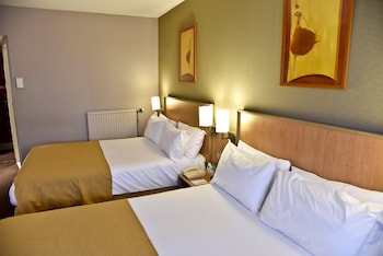 Standard Room, 2 Double Beds