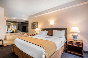 Studio Suite, 1 King Bed, Jetted Tub