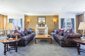 Suite (Room, 1  Adult)