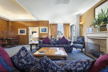 Suite (Room, 1  Adult)