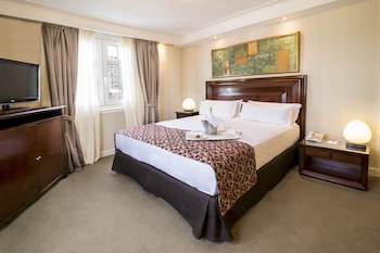 Suite (Room, 1  Adult)
