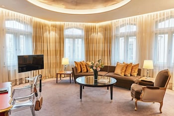 Signature Suite, 2 Bedrooms, Balcony